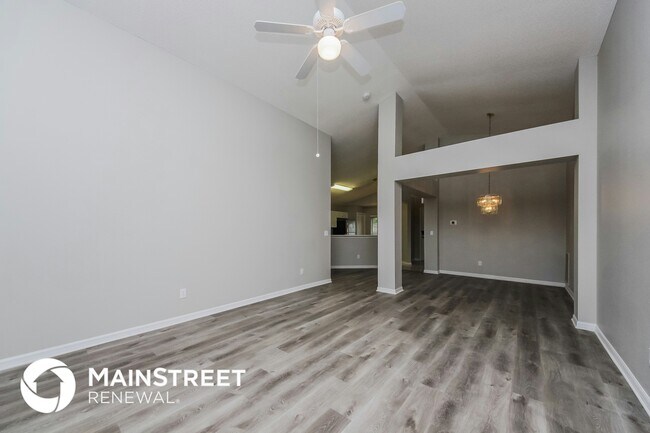 3411 Cypress Point Cir
