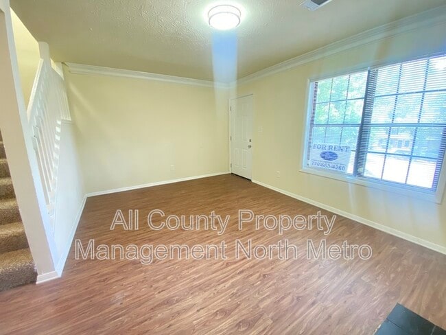 Photo - 3054 Destin Cir