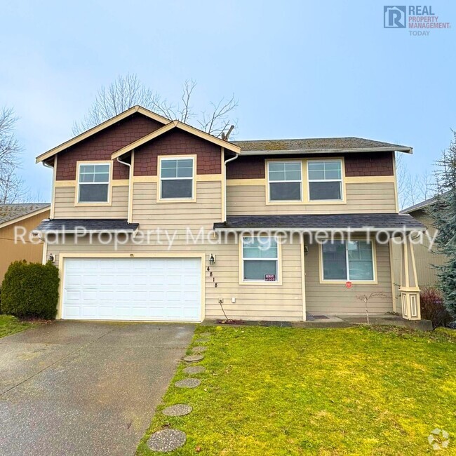 Building Photo - Large 5 Bedroom House in Tacoma!