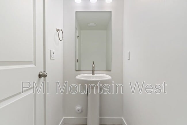 Photo - 1836 Red Twilight Ln