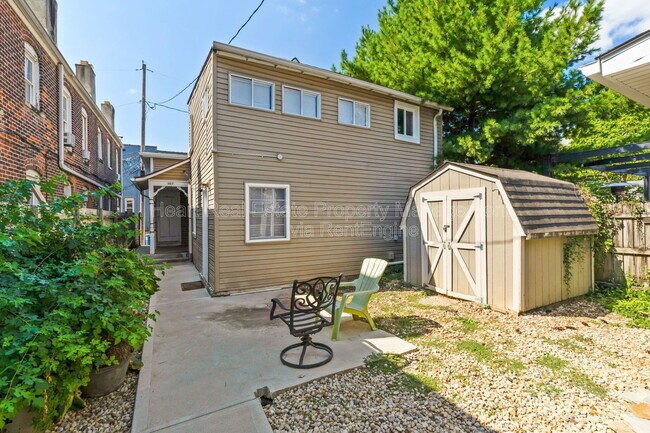 Photo - 957 Harrison Ave