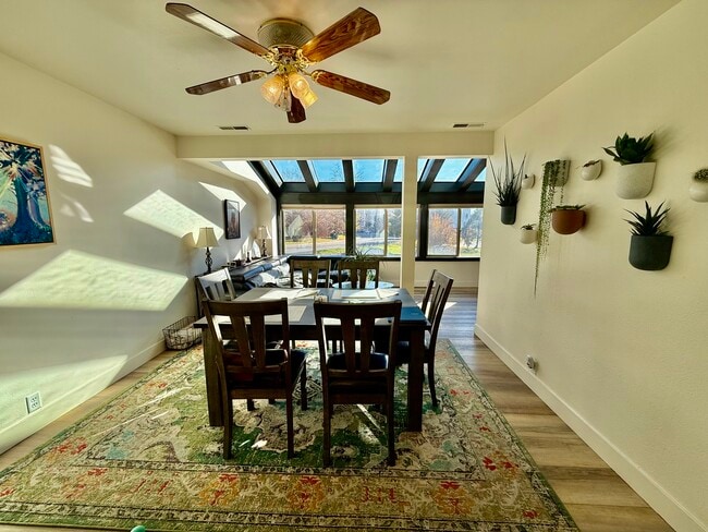 Photo - 1133 E Brickyard Rd Unidad 1506