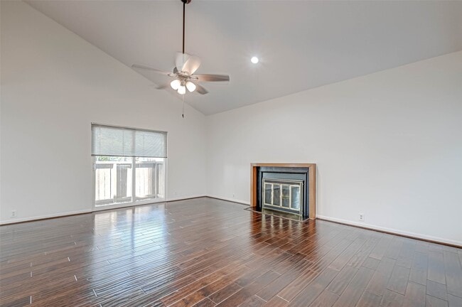 Photo - 1502 Prairie Grove Dr