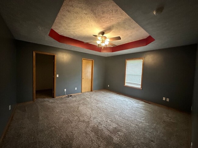 Photo - 3 Bed, 2 Bath in Springfield