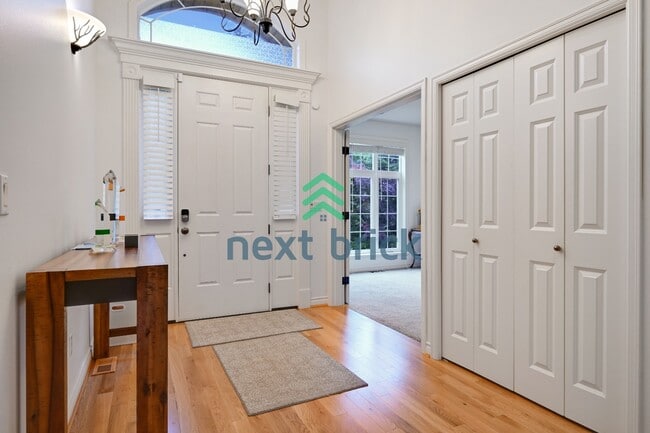 Photo - "Spacious 4-Bedroom Retreat with 4.5 Baths in Scenic Snohomish - Your 4400 Sq Ft Haven Awaits!"
