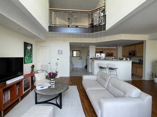 Photo - 1650 Wilson Blvd Unidad 407