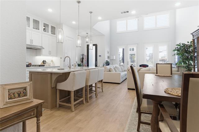 Photo - 13817 Makers Way