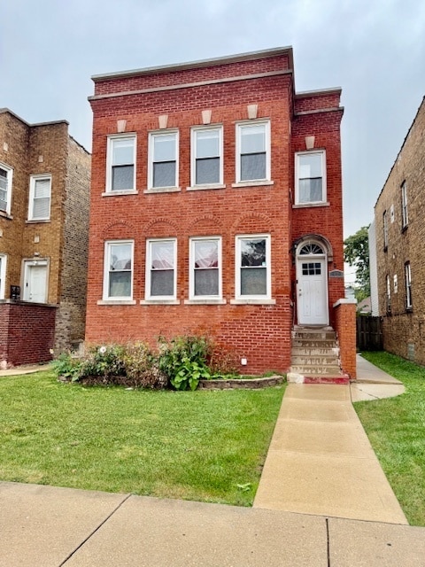 Building Photo - 1621 N McVicker Ave Rental