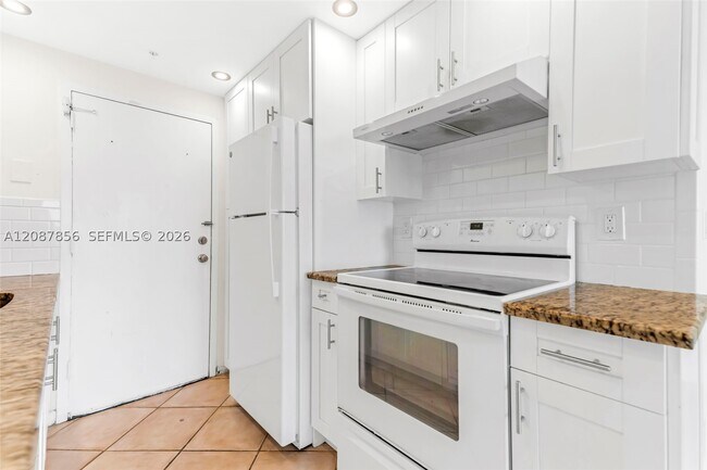 Photo - 2350 NE 135th St Unit 1510