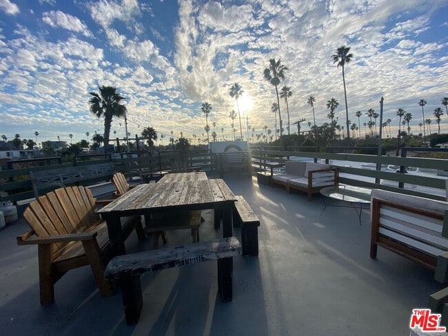 Photo - 2207 Brenta Pl Unidad 6