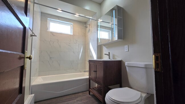 Photo - 39 W School St Unit B