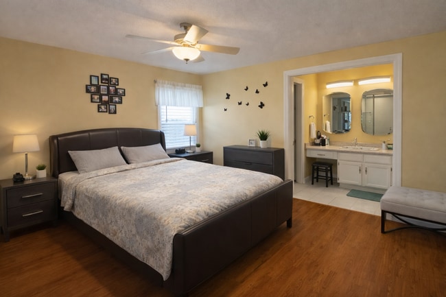 Photo - PLANTATION DRIVE