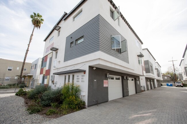 Photo - F78--1168 W. 36th Place