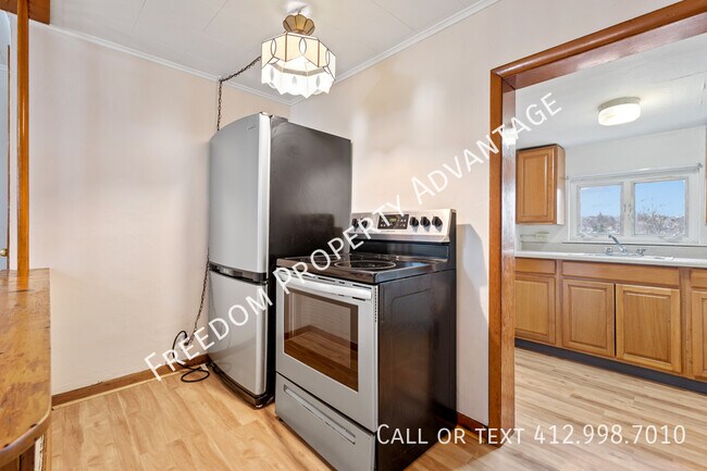 Photo - 2047 Redrose Ave Unit 2