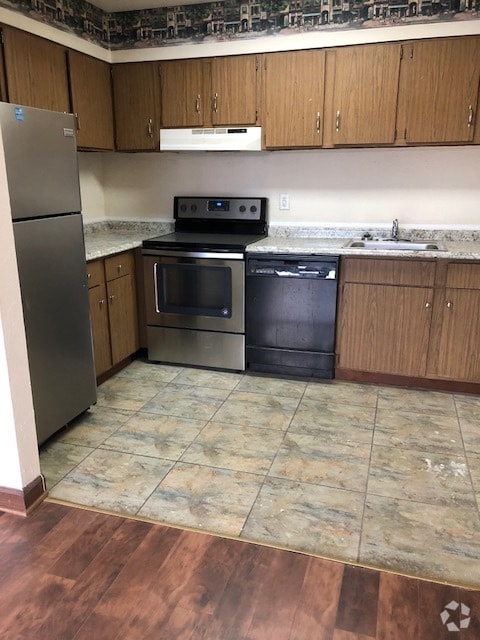 Building Photo - 275 Green St Unit Arbor Green 4E6 Rental