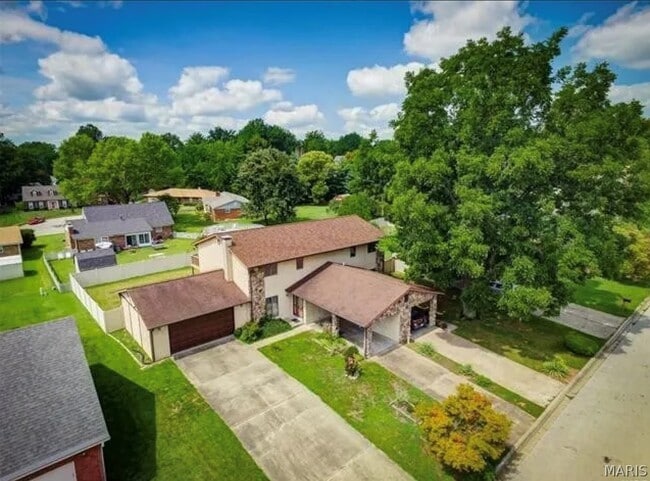 307 Britanna Dr