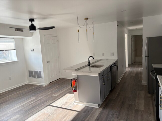 Photo - 150 N Main St Unit A-308