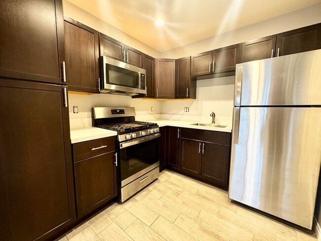 Photo - AVAILABLE NOW! LOVELY Remodeled 1 Bed / 1 Bath duplex in Coachella!