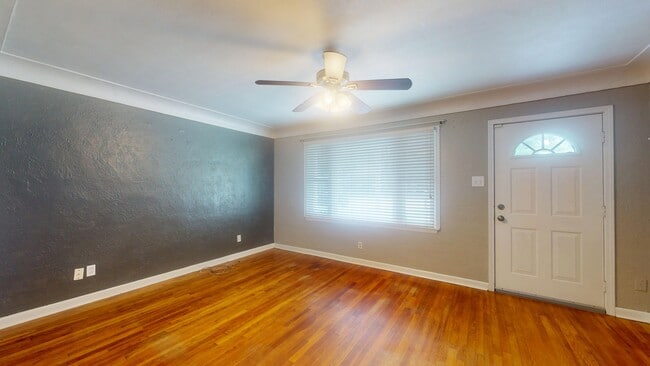 Photo - 331 Frey Ln