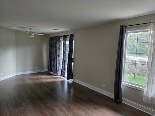 Photo - 1545 Thornfield Ln