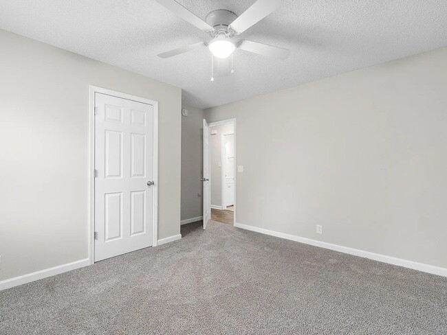 Photo - 214 Tobacco Rd
