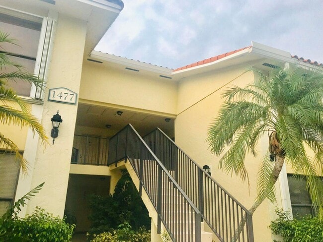 Building Photo - 1477 Lake Crystal Dr Unit G Rental