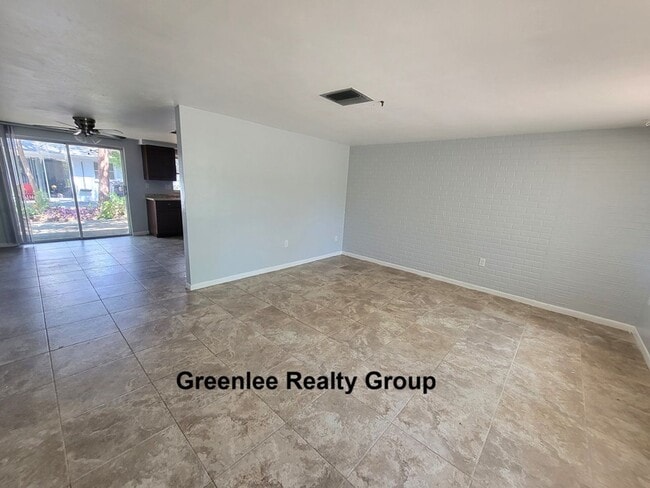 Photo - Spacious 2 Bed/ 1 Bath Triplex Apt. Trash and Lawn Included!