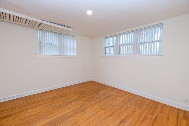 Photo - Emerson Estates