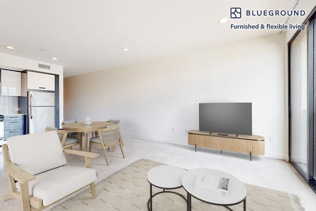 Photo - 10810 Palms Blvd Unidad ID6612A