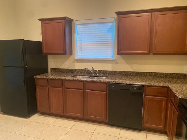 Photo - 1720 Persimmon Dr