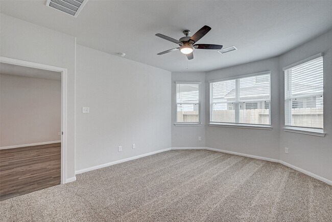 Photo - 22015 Sovereign Hts Ln.