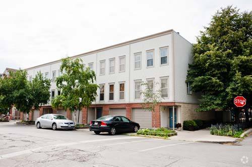 Building Photo - 1751 W Julian St Rental