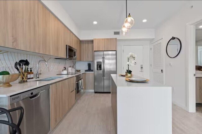 Photo - 3900 Biscayne Blvd Unit S-318