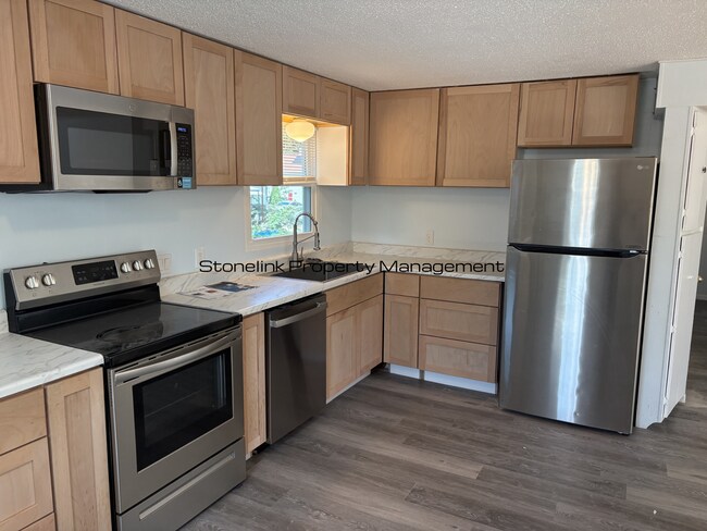 480 Bullocks Point Ave Unit 480 Bullocks Point Avenue Unit 1