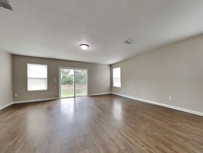 Photo - 7033 Camfield Landing Dr