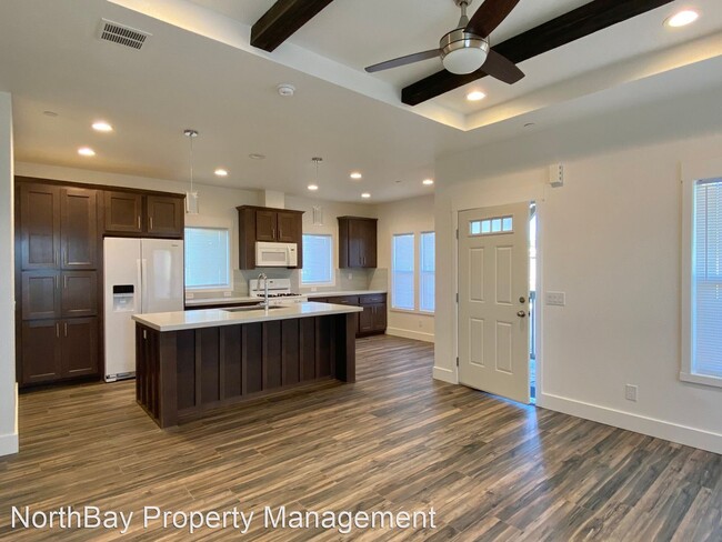 2 br, 2 bath House - 1310 Airport Rd - 2 br, 2 bath House - 1310 Airport Rd