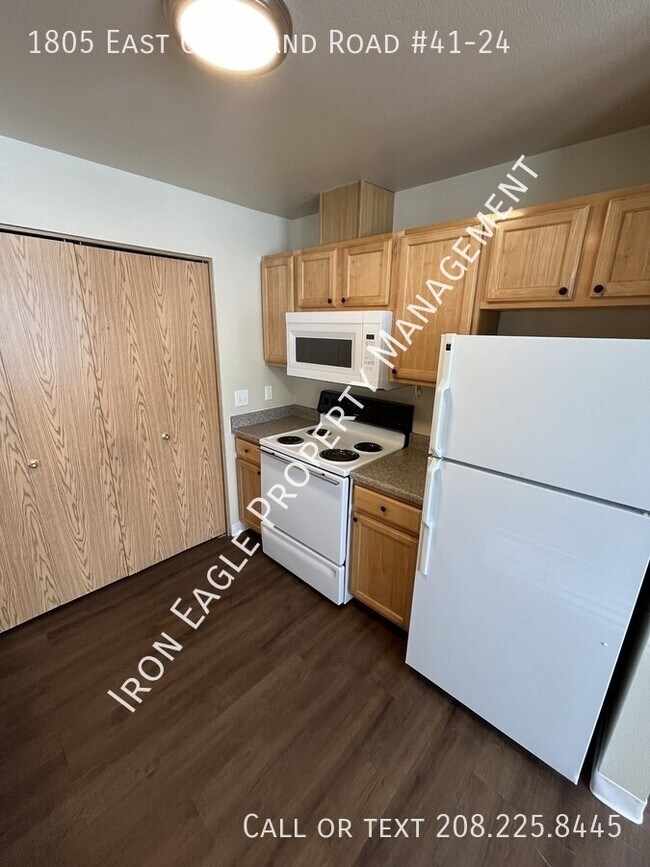 1805 E Overland Rd Unidad 41-24