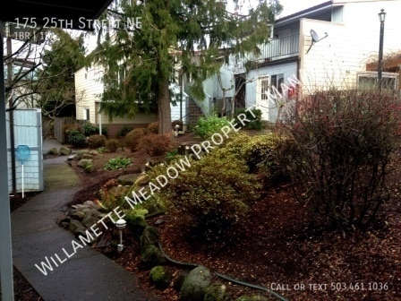 Photo - 175 25th St NE