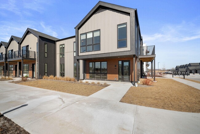 Building Photo - 4199 E Hemlock Dr Rental