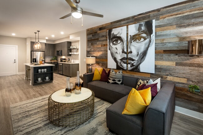 Photo - Lumen Grant Park