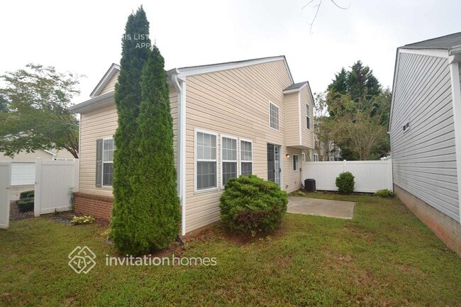 Photo - 512 Windcroft Cir NW