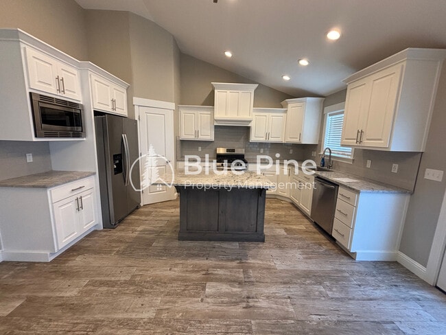 Photo - 5506 Eaglewood Dr