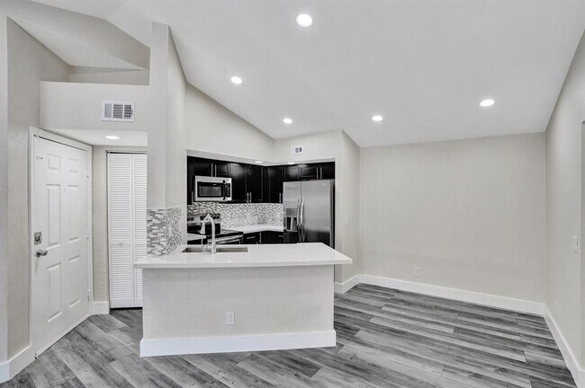 Photo - 595 Vista Isles Dr Unit 1925