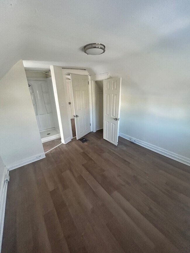 Photo - 1231 W 5th St Unit 1231 W 5th St- 3