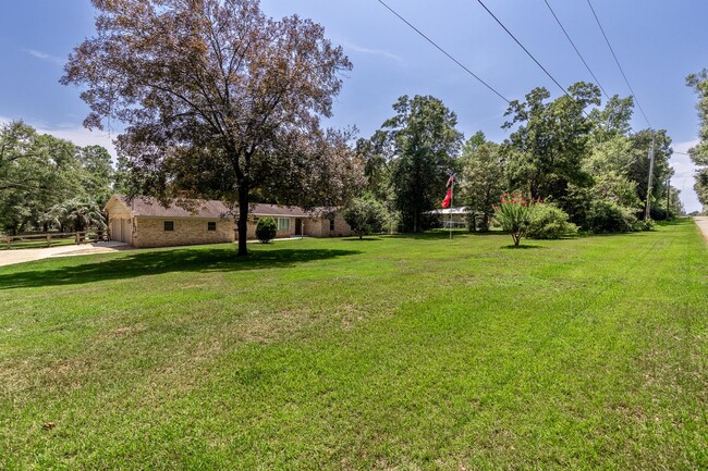 10736 Pecan Dr