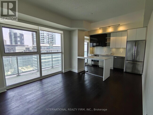 Photo - 33 Shore Breeze Dr Unit 1608