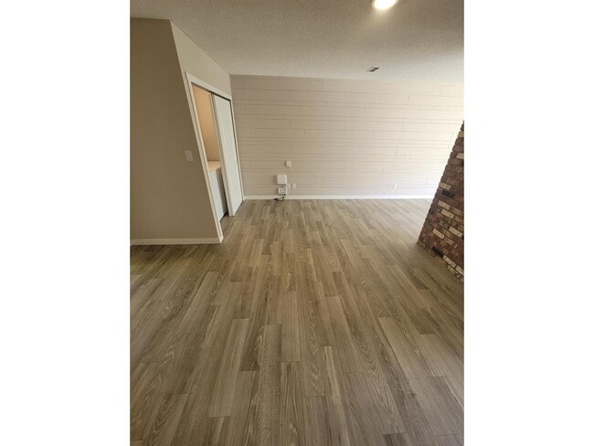 Photo - 15924 Buena Vista Ave