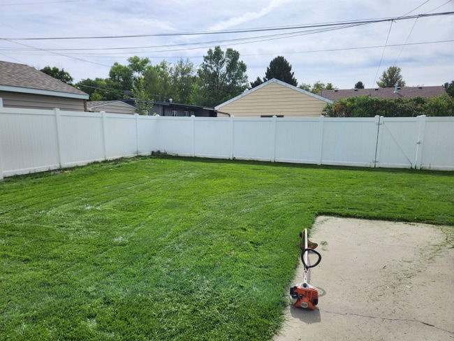 Photo - 1806 Alderson Ave