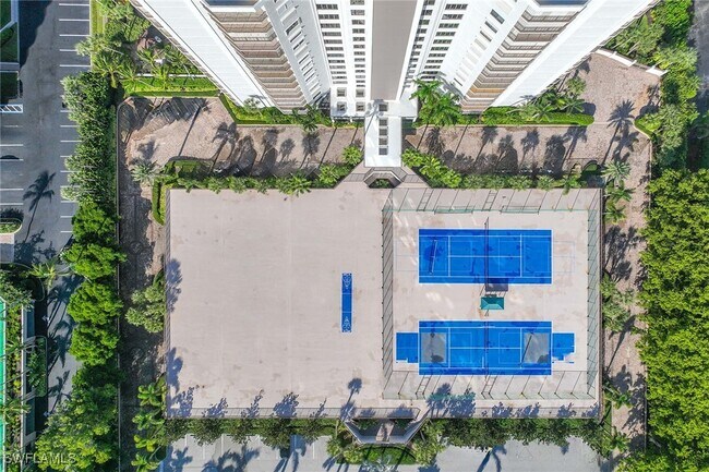 Photo - 840 S Collier Blvd Unidad 1104