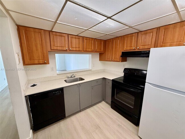 Photo - 492 NW 165th St Unit C-312